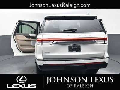 2023 Lincoln Navigator L Reserve