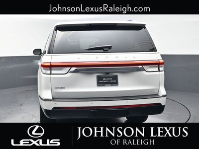 2023 Lincoln Navigator L Reserve