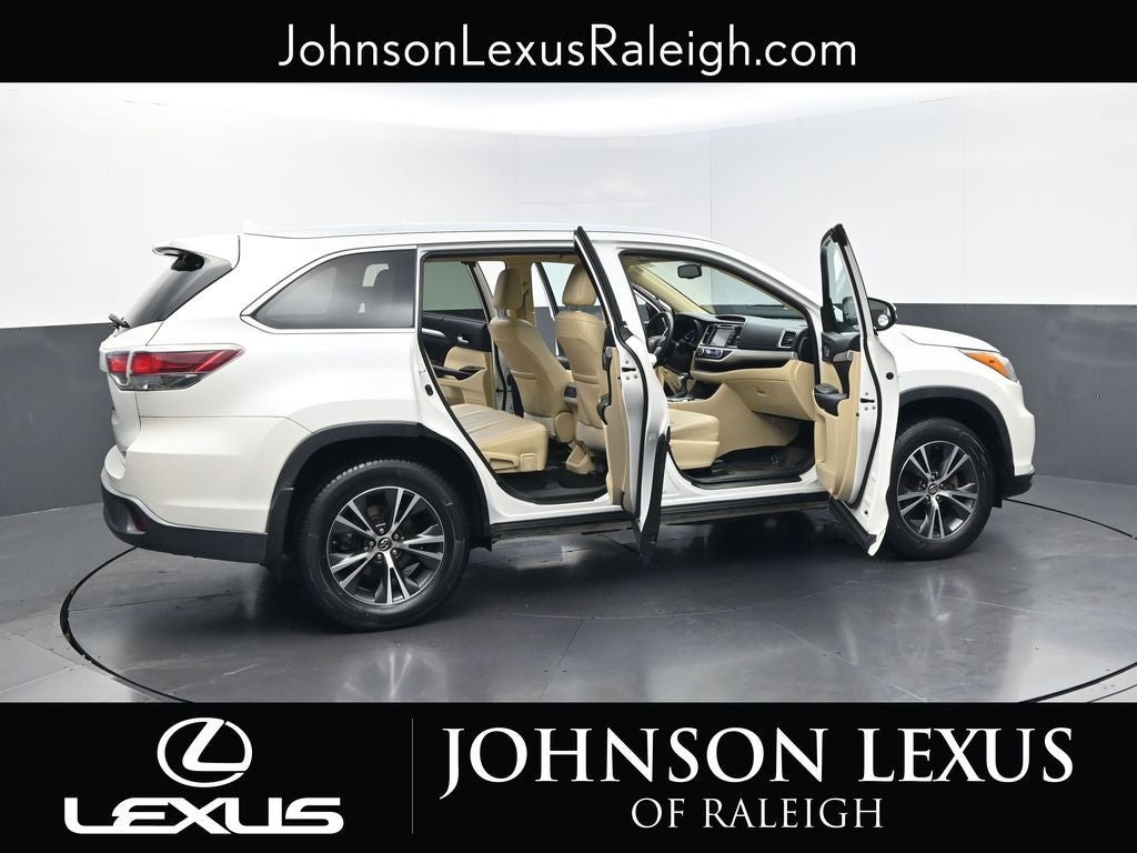 2016 Toyota Highlander XLE V6