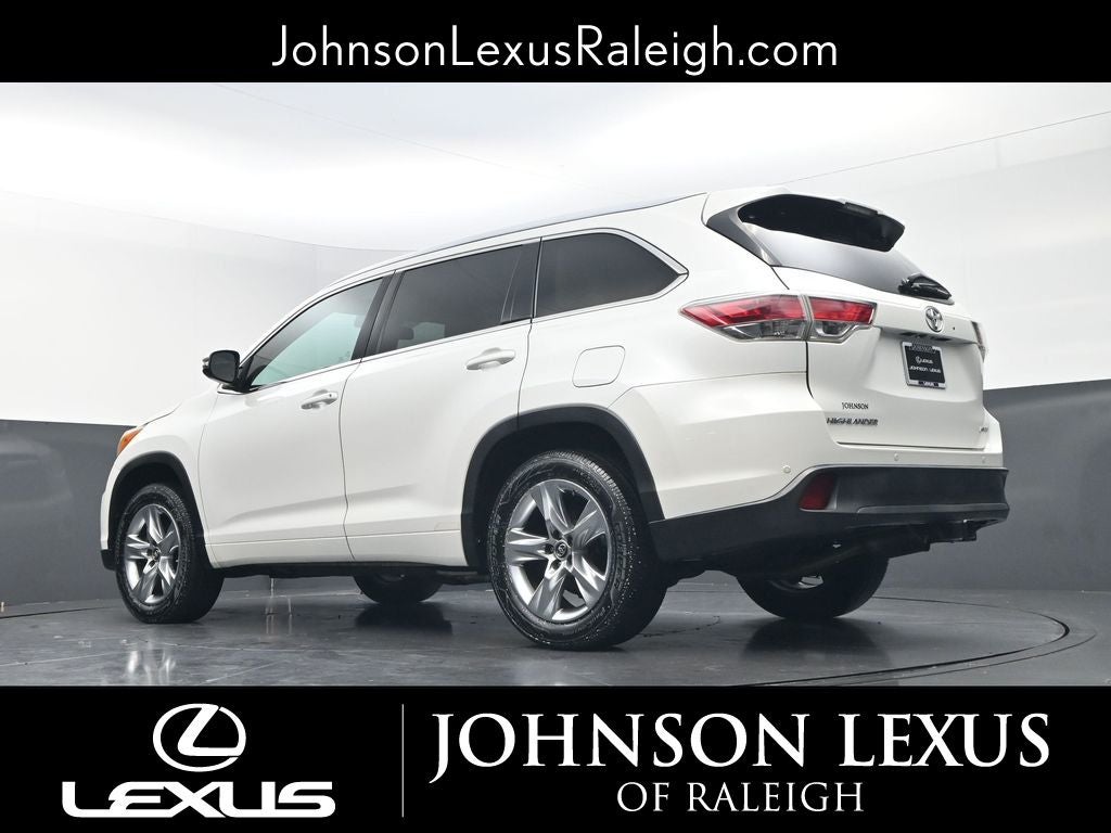 2016 Toyota Highlander Base