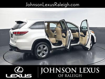 2016 Toyota Highlander Base