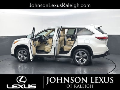 2016 Toyota Highlander Base