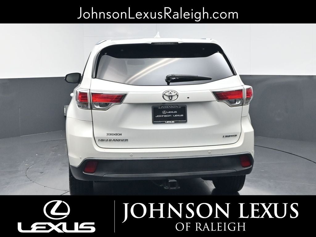 2016 Toyota Highlander Base