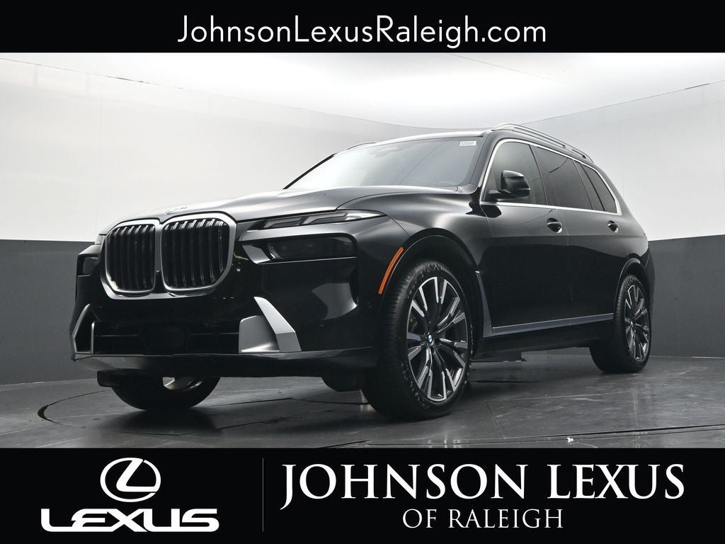 2025 BMW X7 xDrive40i