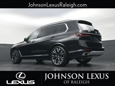 2025 BMW X7 xDrive40i