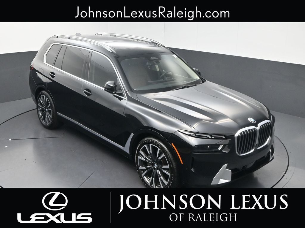 2025 BMW X7 xDrive40i