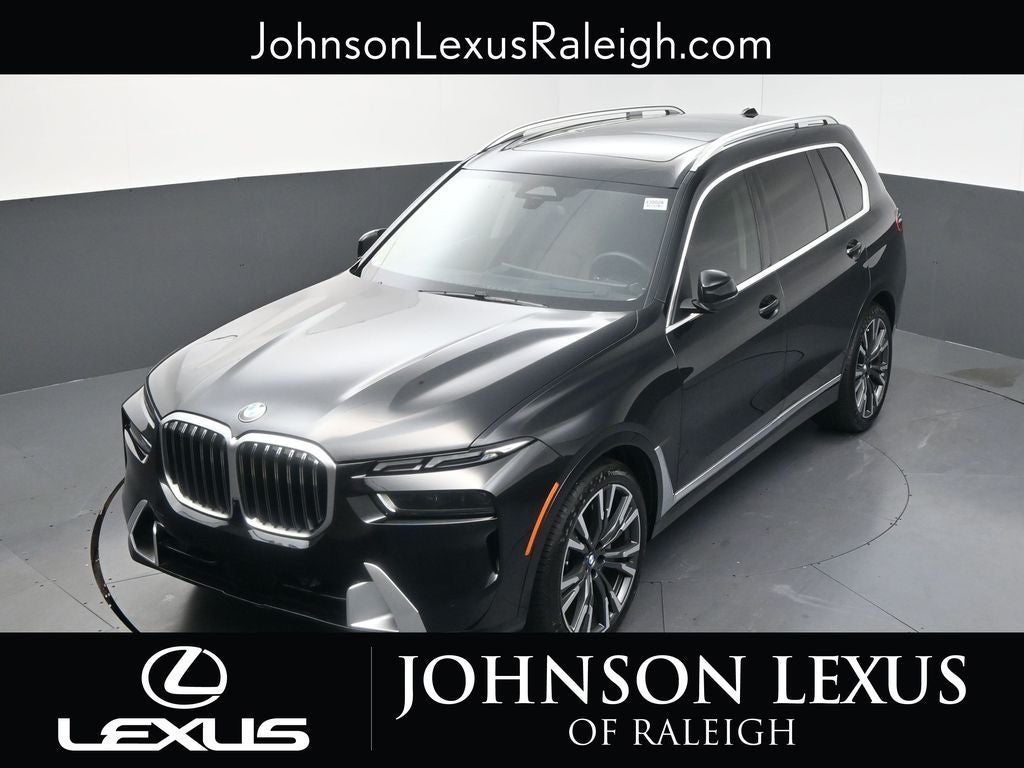 2025 BMW X7 xDrive40i