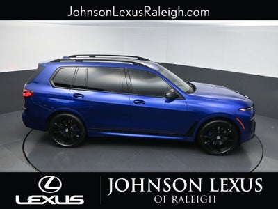 2023 BMW X7 M60i