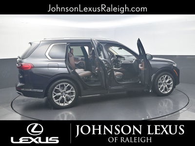 2022 BMW X7 xDrive40i
