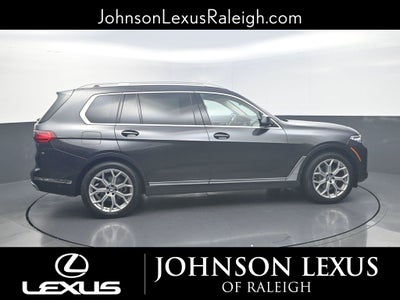 2022 BMW X7 xDrive40i