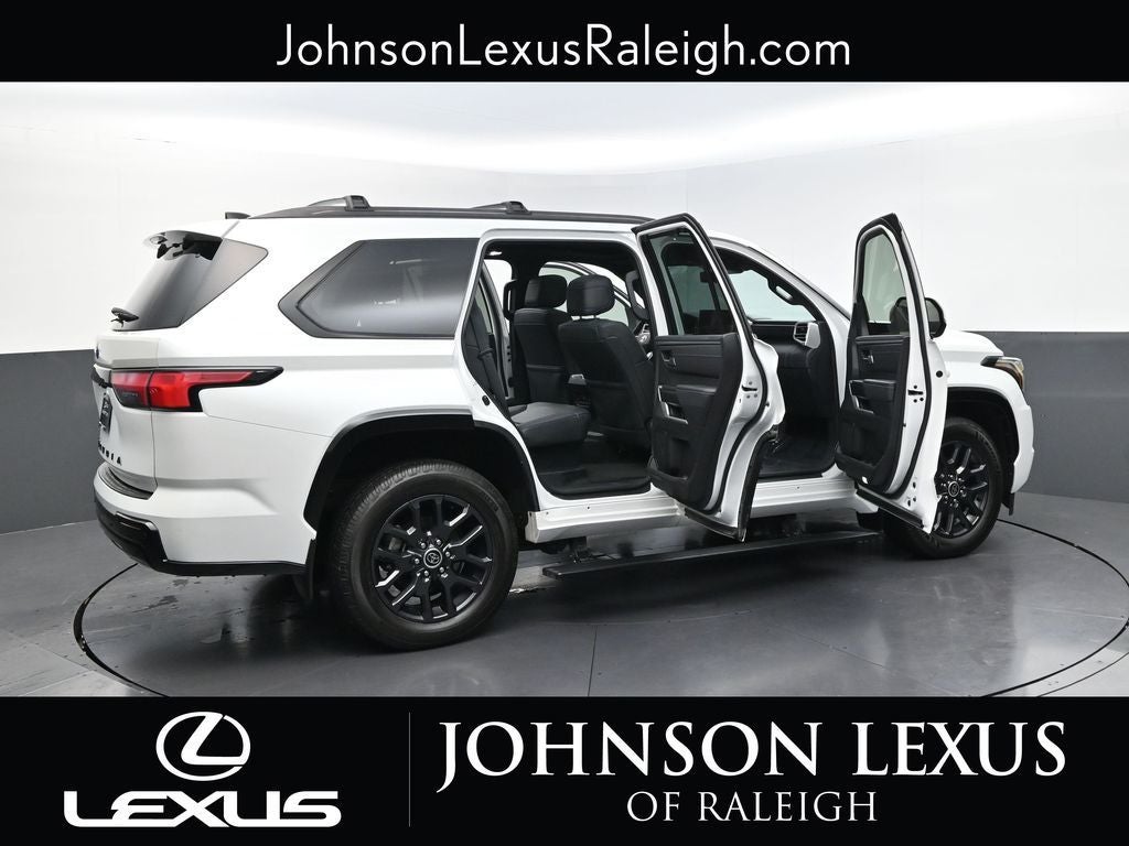 2023 Toyota Sequoia Platinum