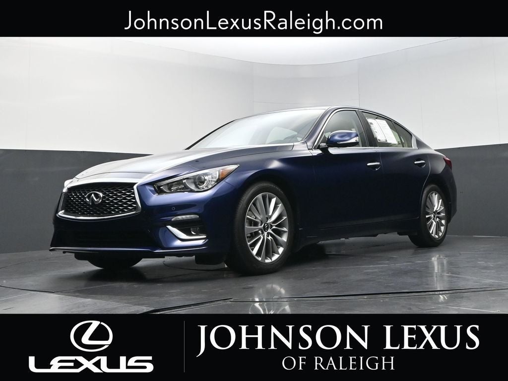 2023 INFINITI Q50 LUXE