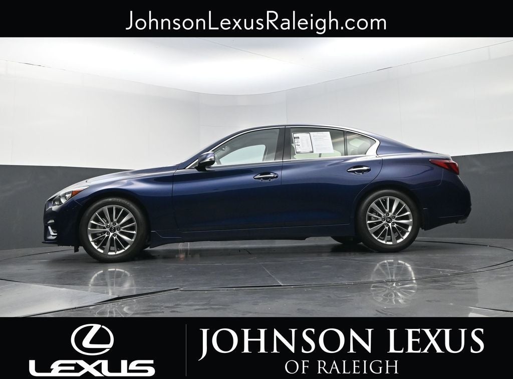 2023 INFINITI Q50 LUXE
