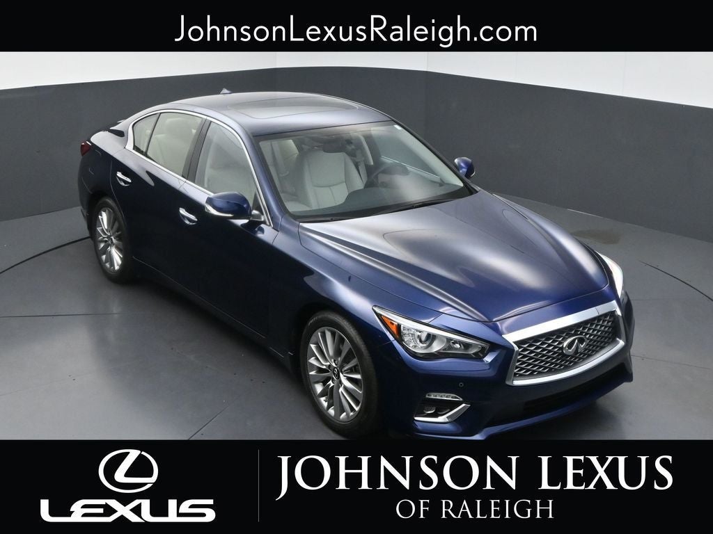 2023 INFINITI Q50 LUXE
