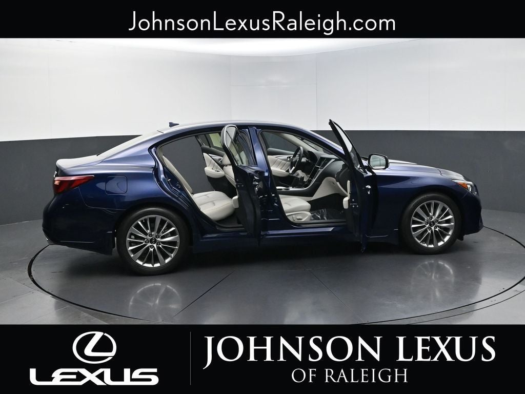 2023 INFINITI Q50 LUXE
