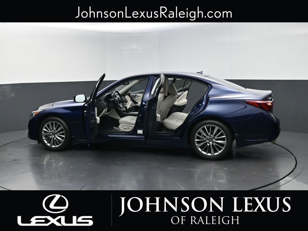 2023 INFINITI Q50 LUXE