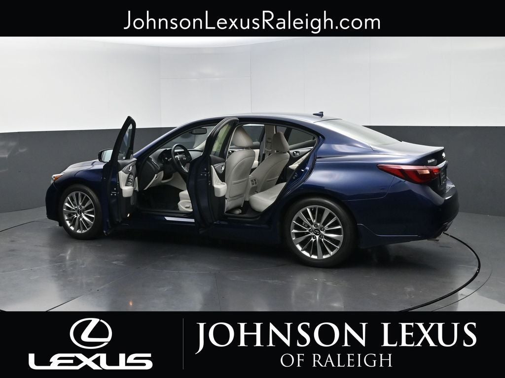 2023 INFINITI Q50 LUXE