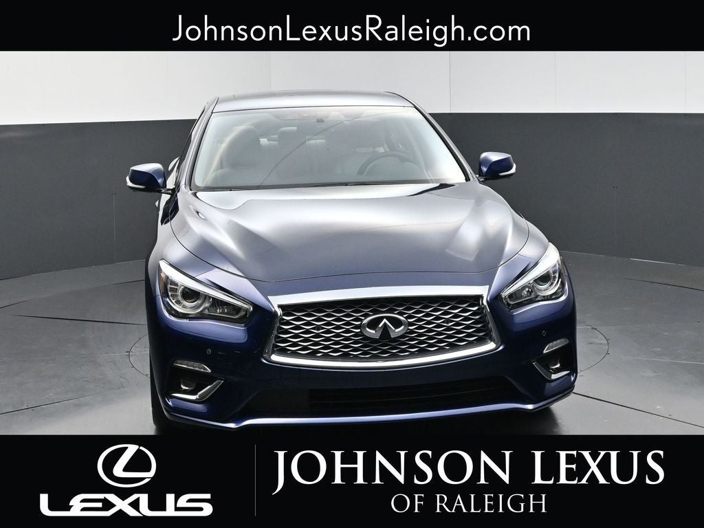 2023 INFINITI Q50 LUXE