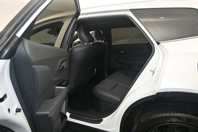 2025 Toyota Crown Signia Limited