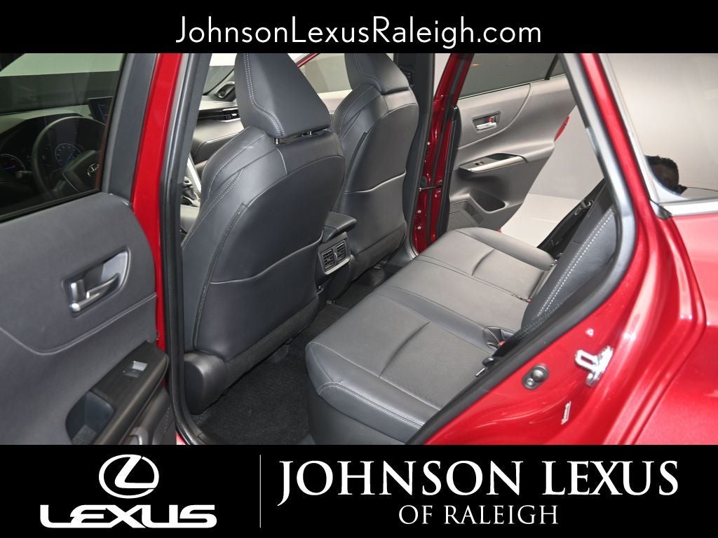 2021 Toyota Venza Base