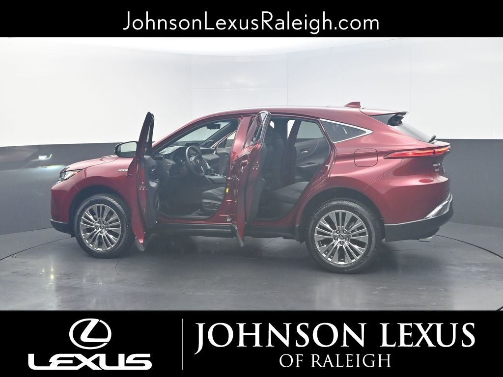 2021 Toyota Venza Base