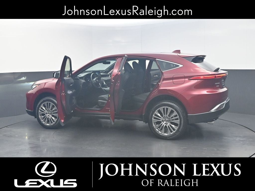 2021 Toyota Venza Base