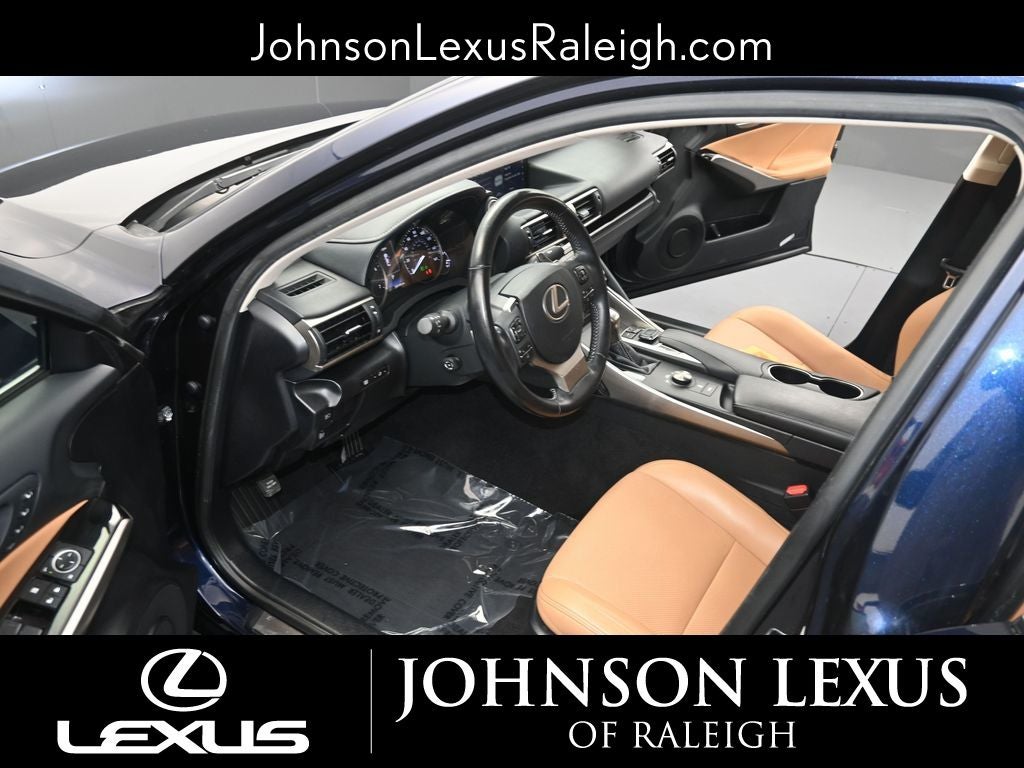 2018 Lexus IS 300