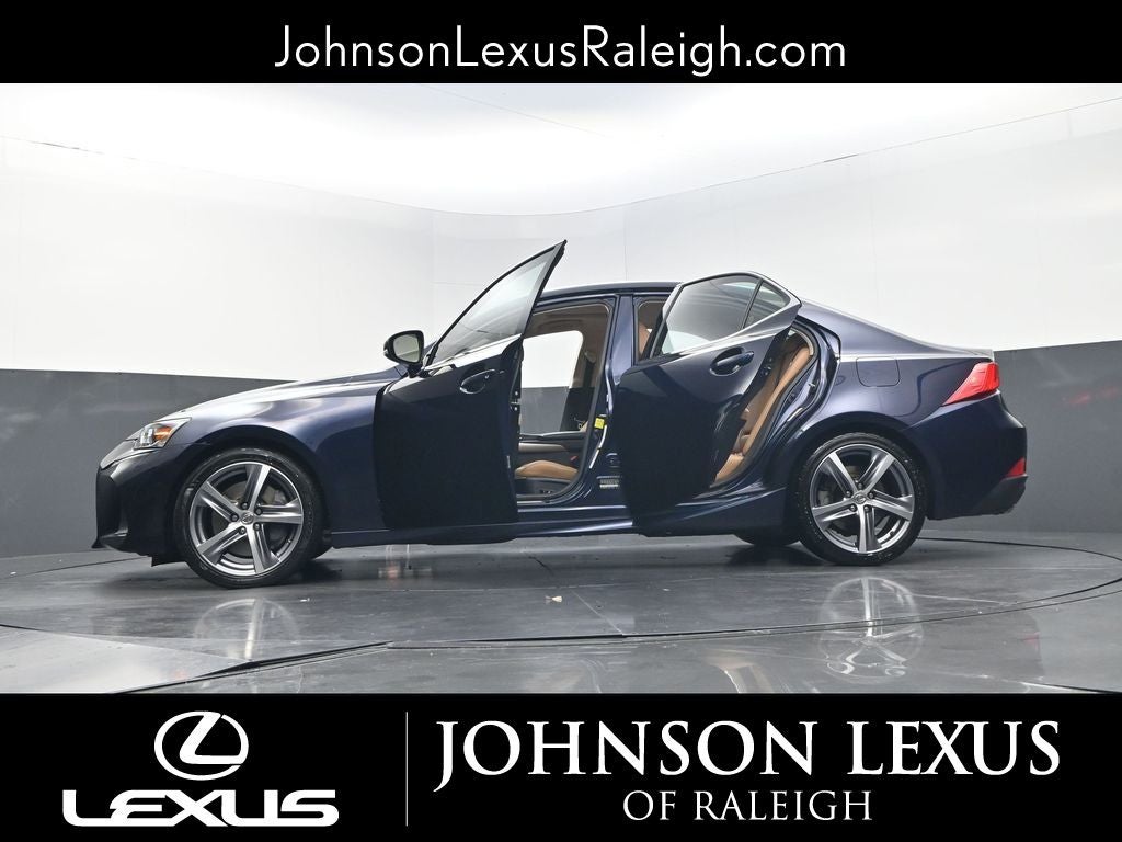 2018 Lexus IS 300