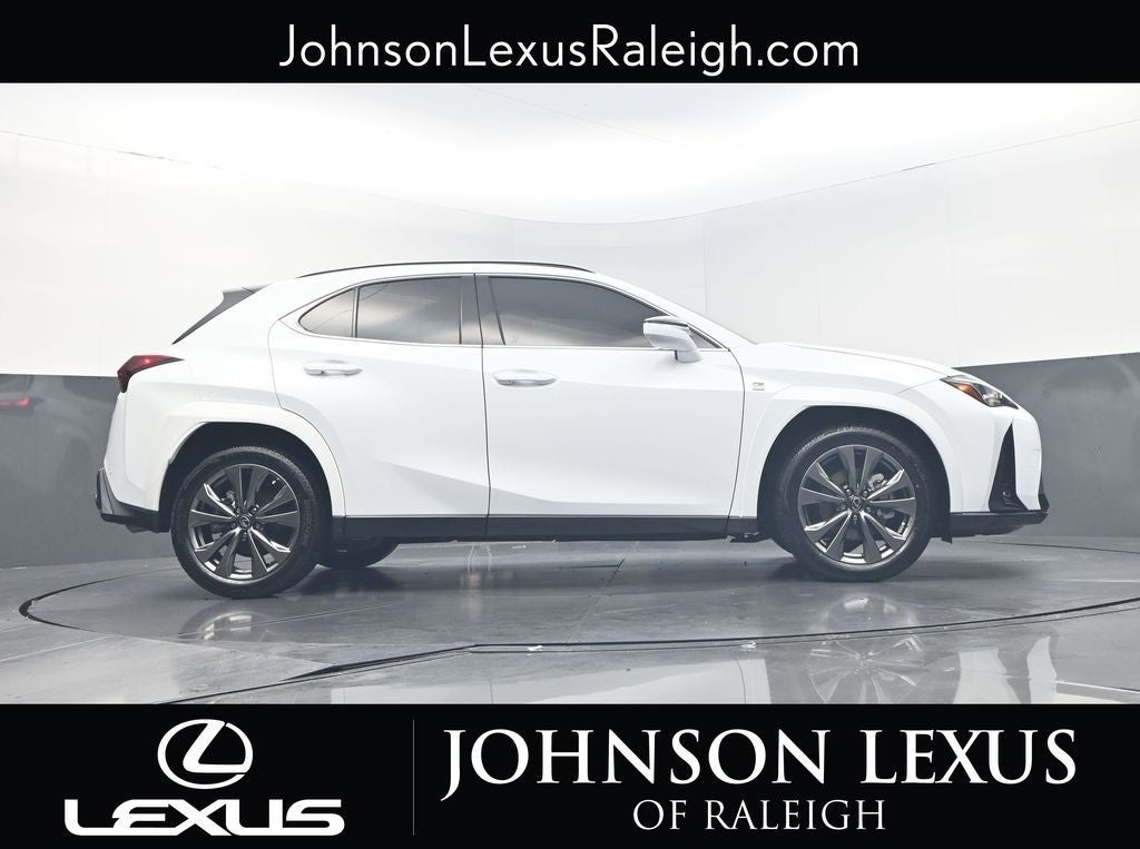 2025 Lexus UX 300h F SPORT Design
