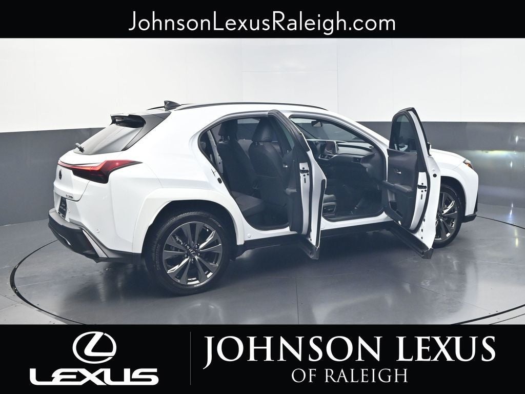 2025 Lexus UX 300h F SPORT Design