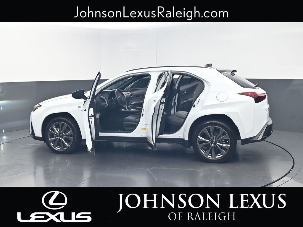 2025 Lexus UX 300h F SPORT Design