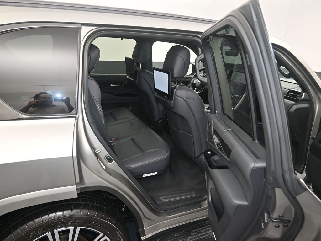 2023 Lexus LX 600 Luxury