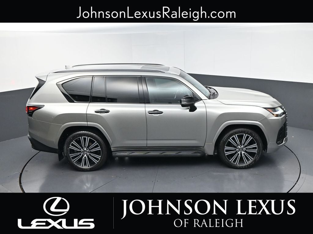 2023 Lexus LX 600 Luxury