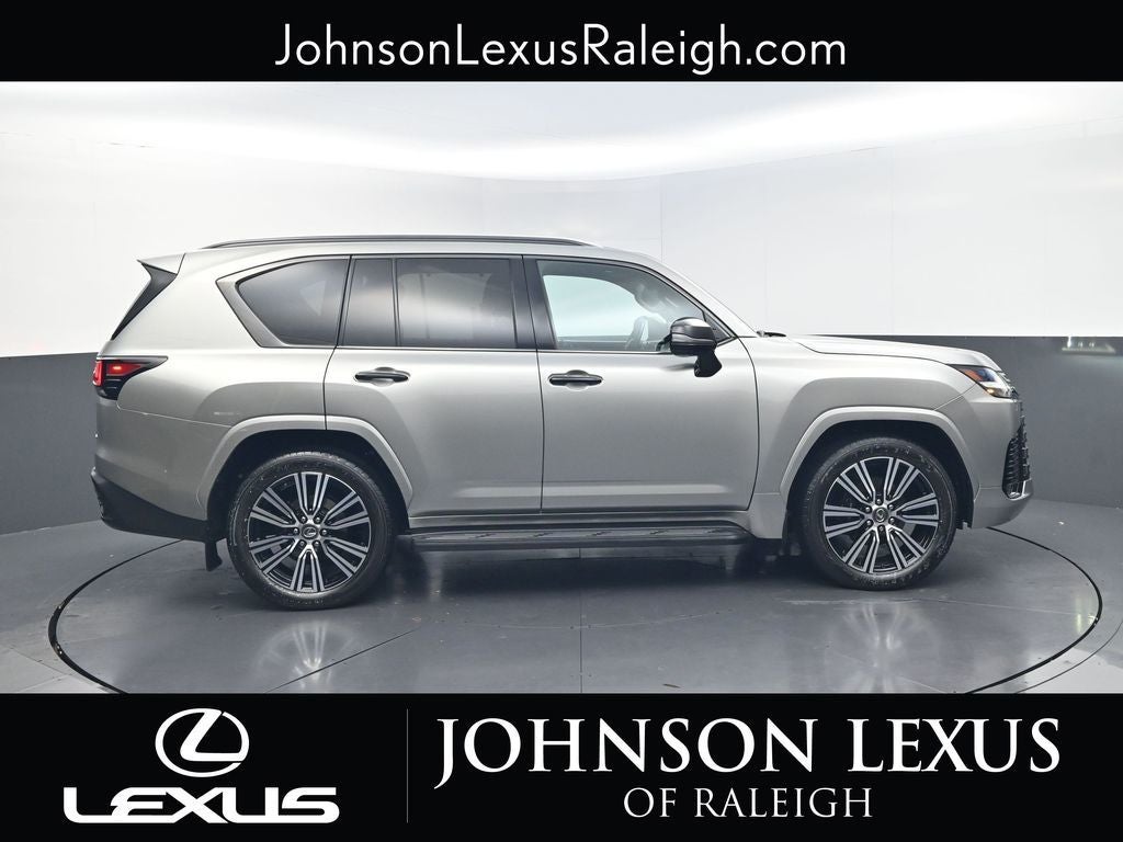 2023 Lexus LX 600 Luxury