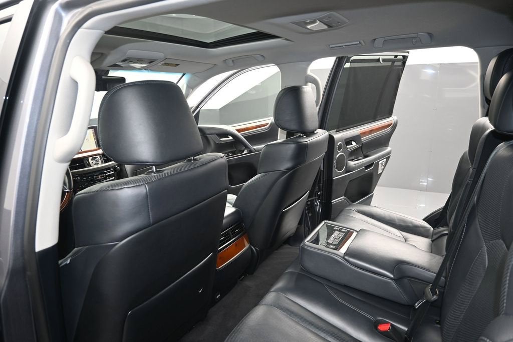 2019 Lexus LX 570
