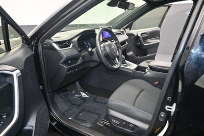 2023 Toyota RAV4 Hybrid SE