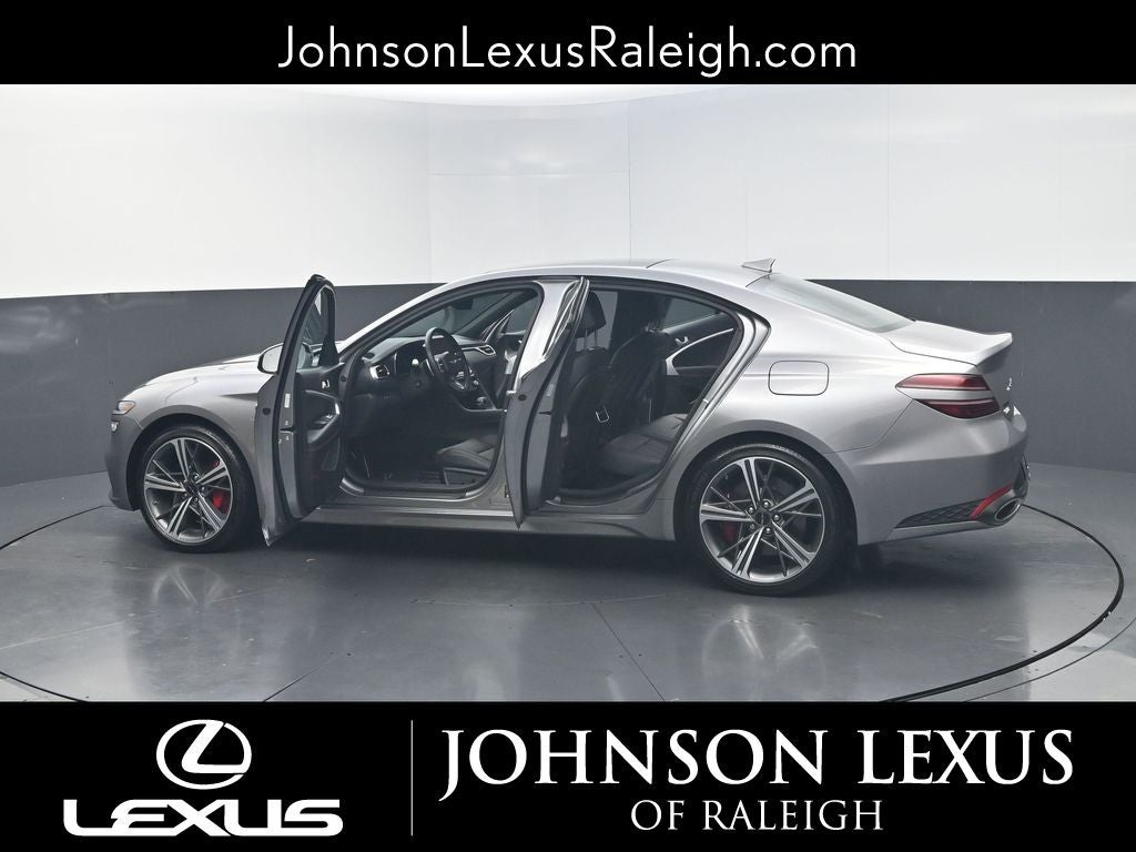 2024 Genesis G70 2.5T