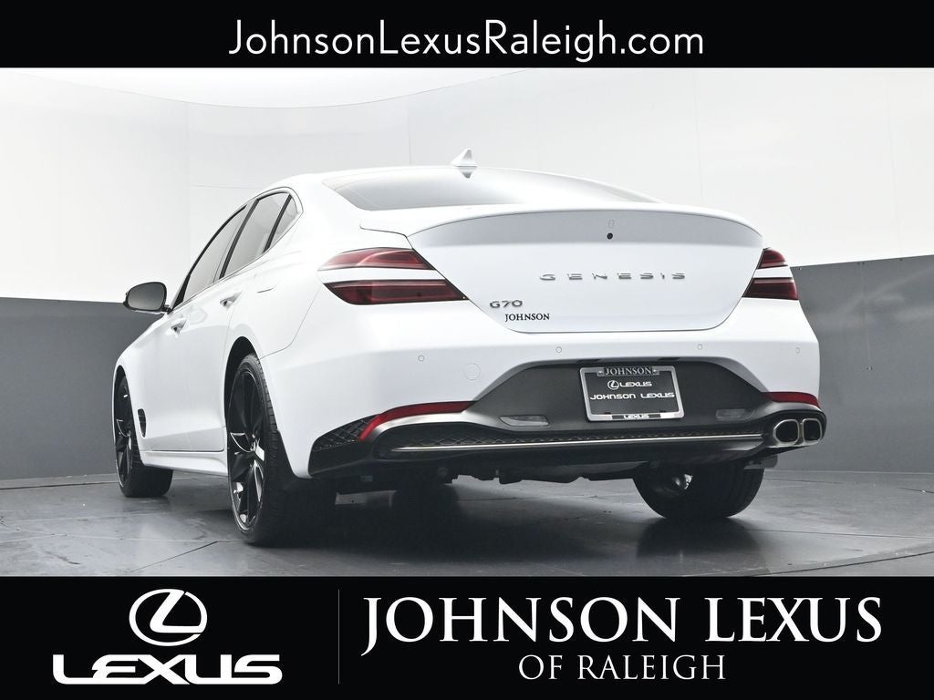 2023 Genesis G70 2.0T