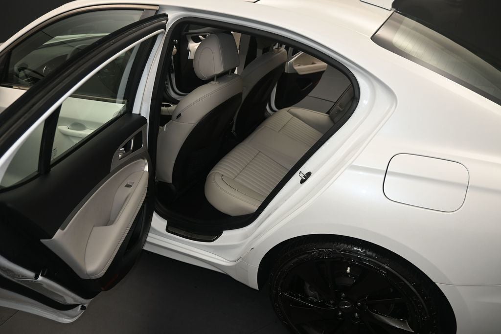 2023 Genesis G70 3.3T