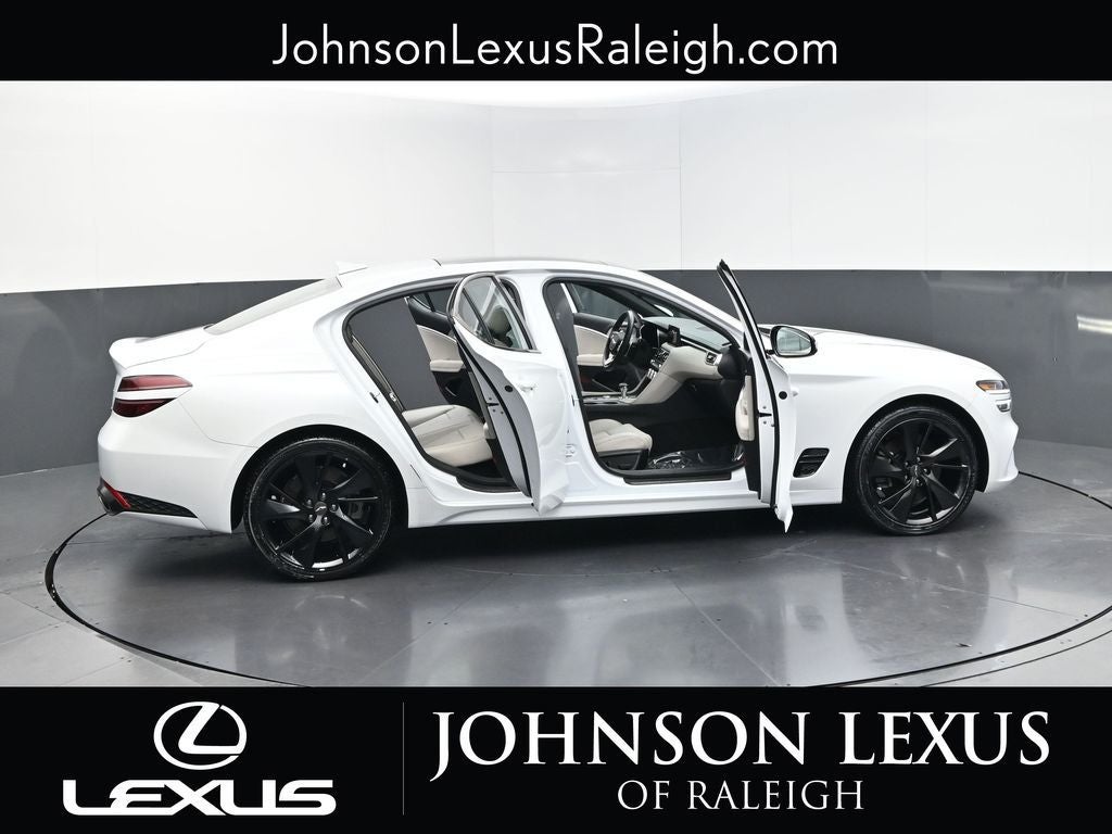 2023 Genesis G70 3.3T