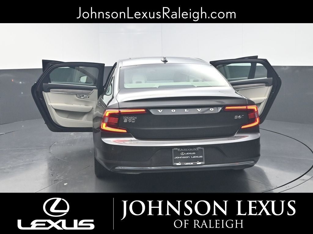 2024 Volvo S90 Ultimate
