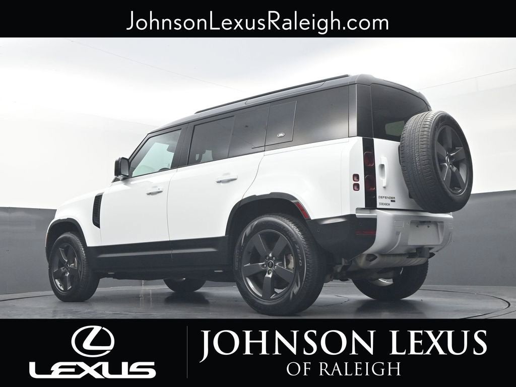 2023 Land Rover Defender 110 SE