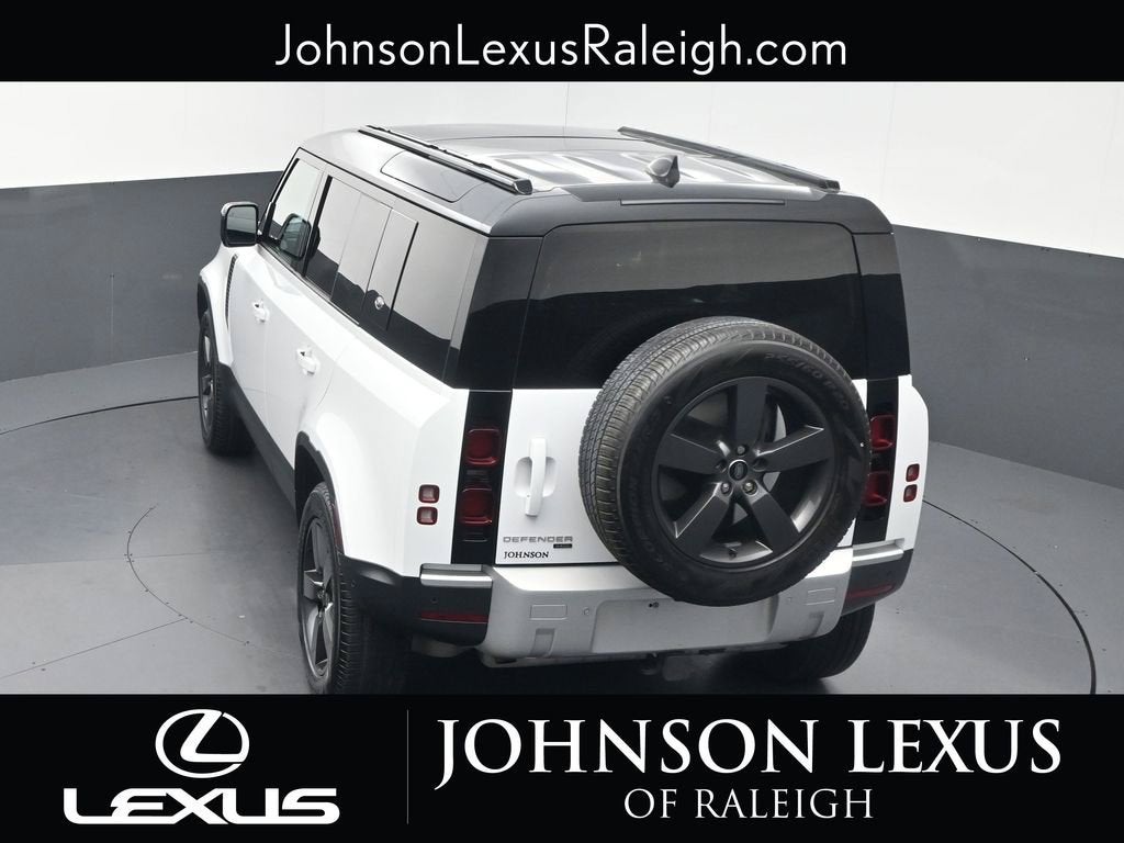 2023 Land Rover Defender 110 SE