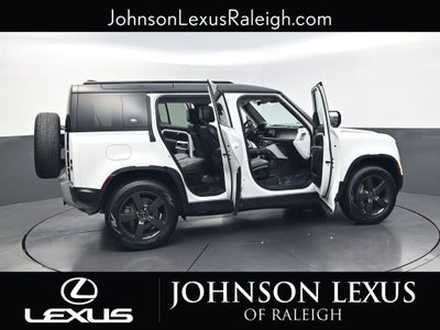 2023 Land Rover Defender 110 SE