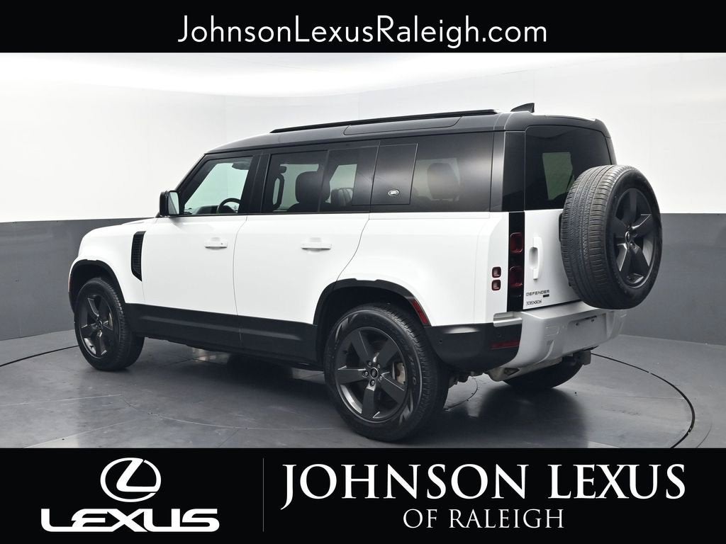 2023 Land Rover Defender 110 SE