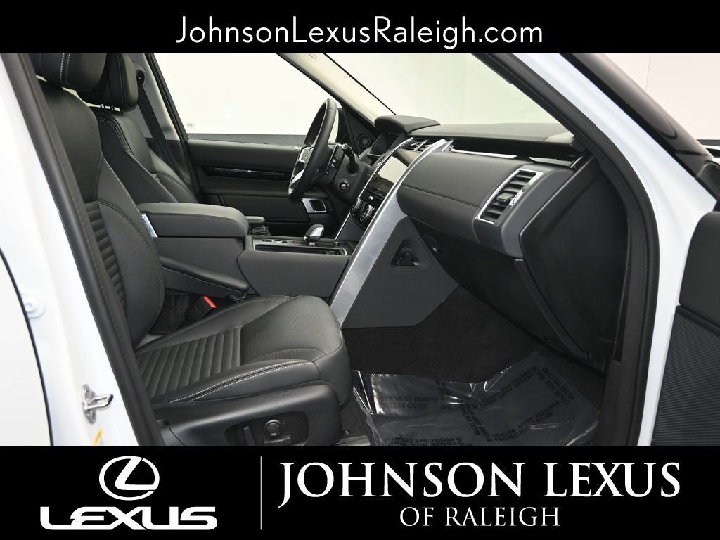 2024 Land Rover Discovery S