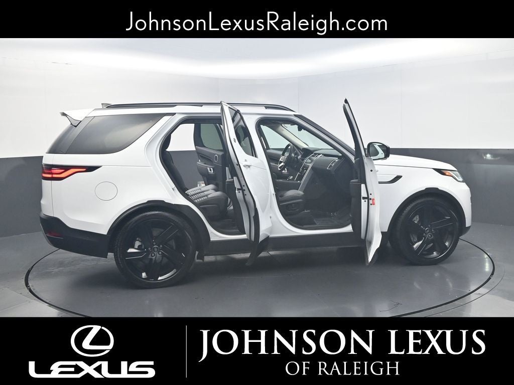 2024 Land Rover Discovery S