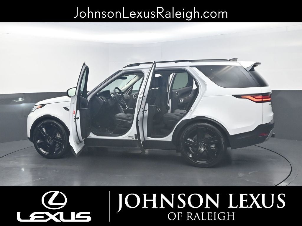 2024 Land Rover Discovery S