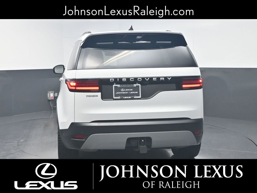 2024 Land Rover Discovery S