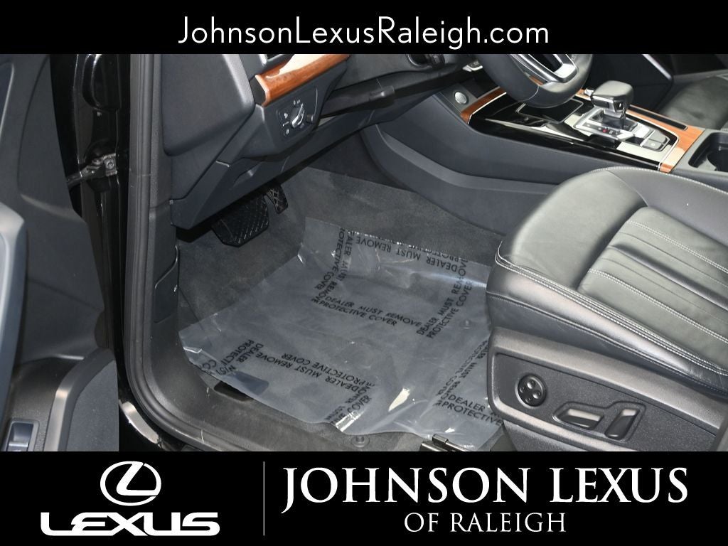 2023 Audi Q5 40 Premium quattro